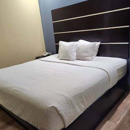 Days Inn By Wyndham Baton Rouge Airport Екстериор снимка